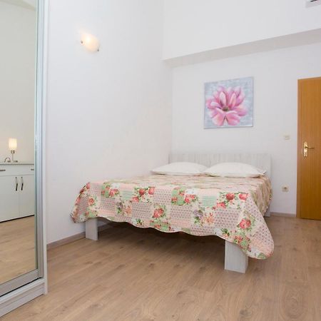 Apartments Dundic Makarska Exterior foto